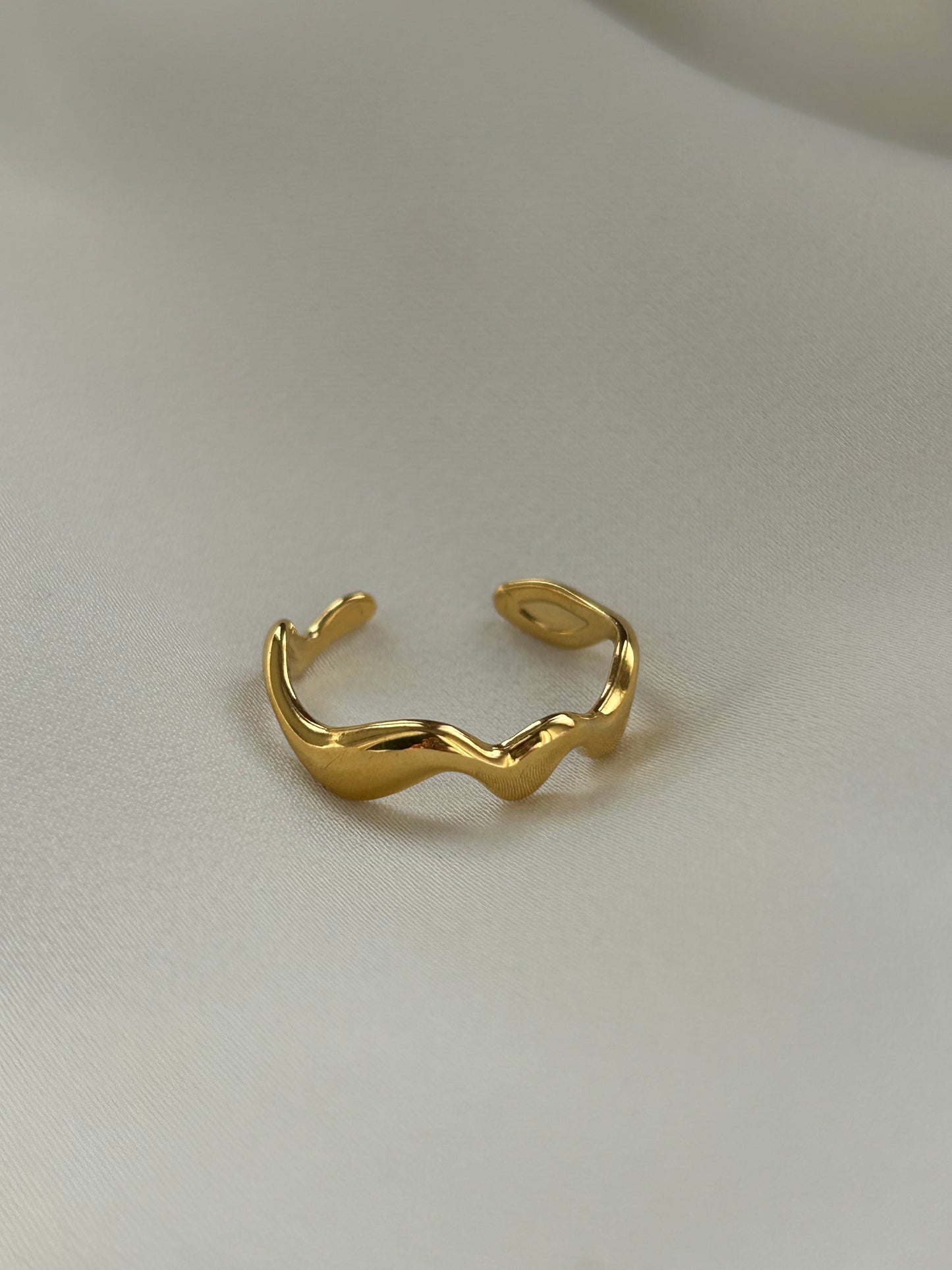 Golden Wave Ring
