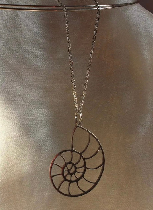 Sea Shape Necklace