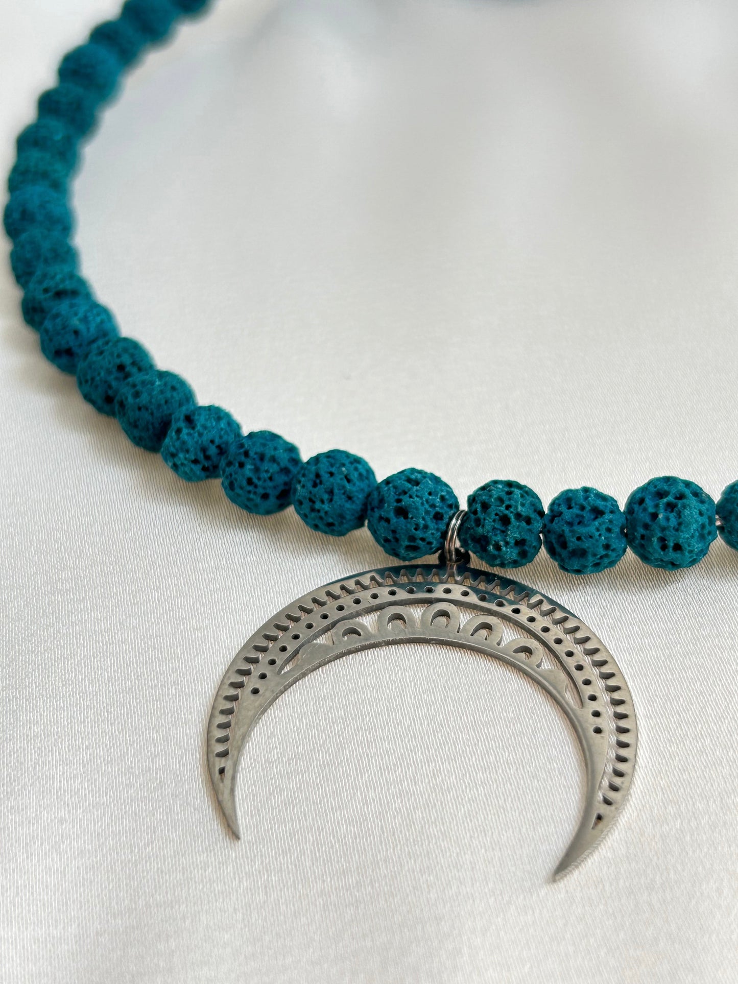 Turqouise Moon Choker